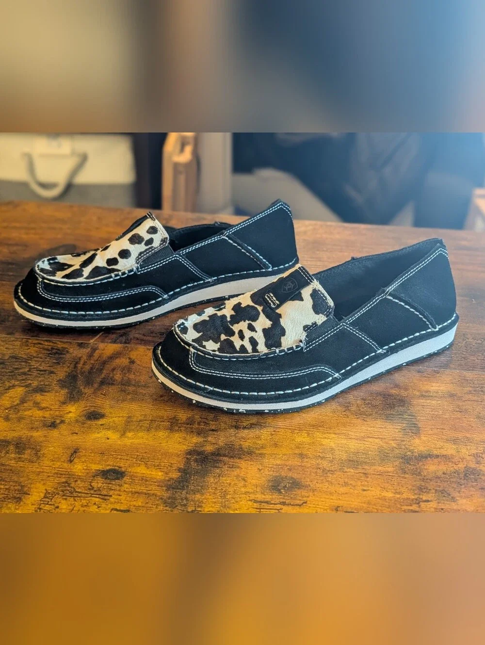 Ariat Womens 9.5B Cow Print Leather Slip On Loafer Western Casual Shoes Style